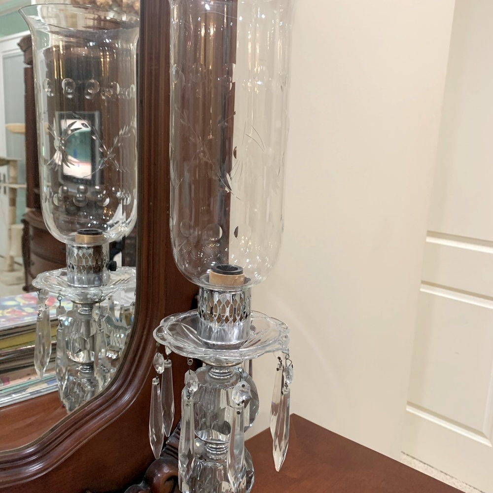 Set of 2 antique vintage lamps